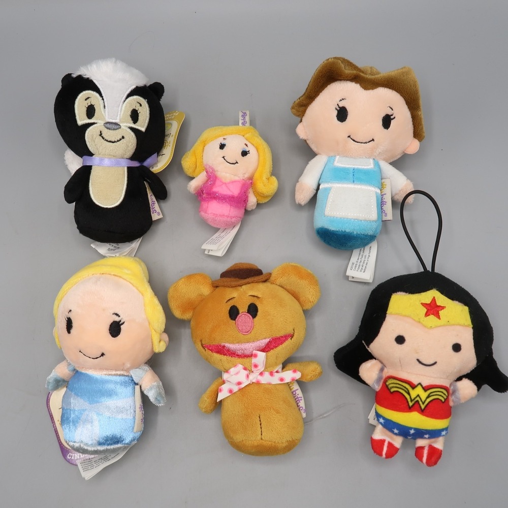 Hallmark Itty Bittys Disney Cinderella Belle Fozzie Skunk Wonder Women Plush Lot